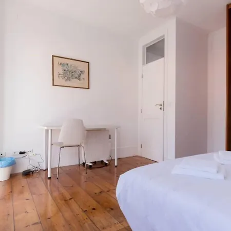 Casa Do Poeta Apartment *