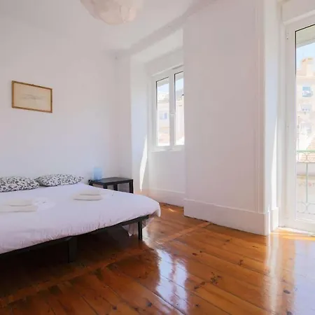 Apartment Casa Do Poeta Lissabon